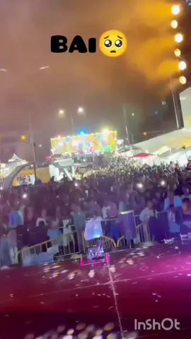 Os anos não importam, essa música sempre será sucesso... #Bai 