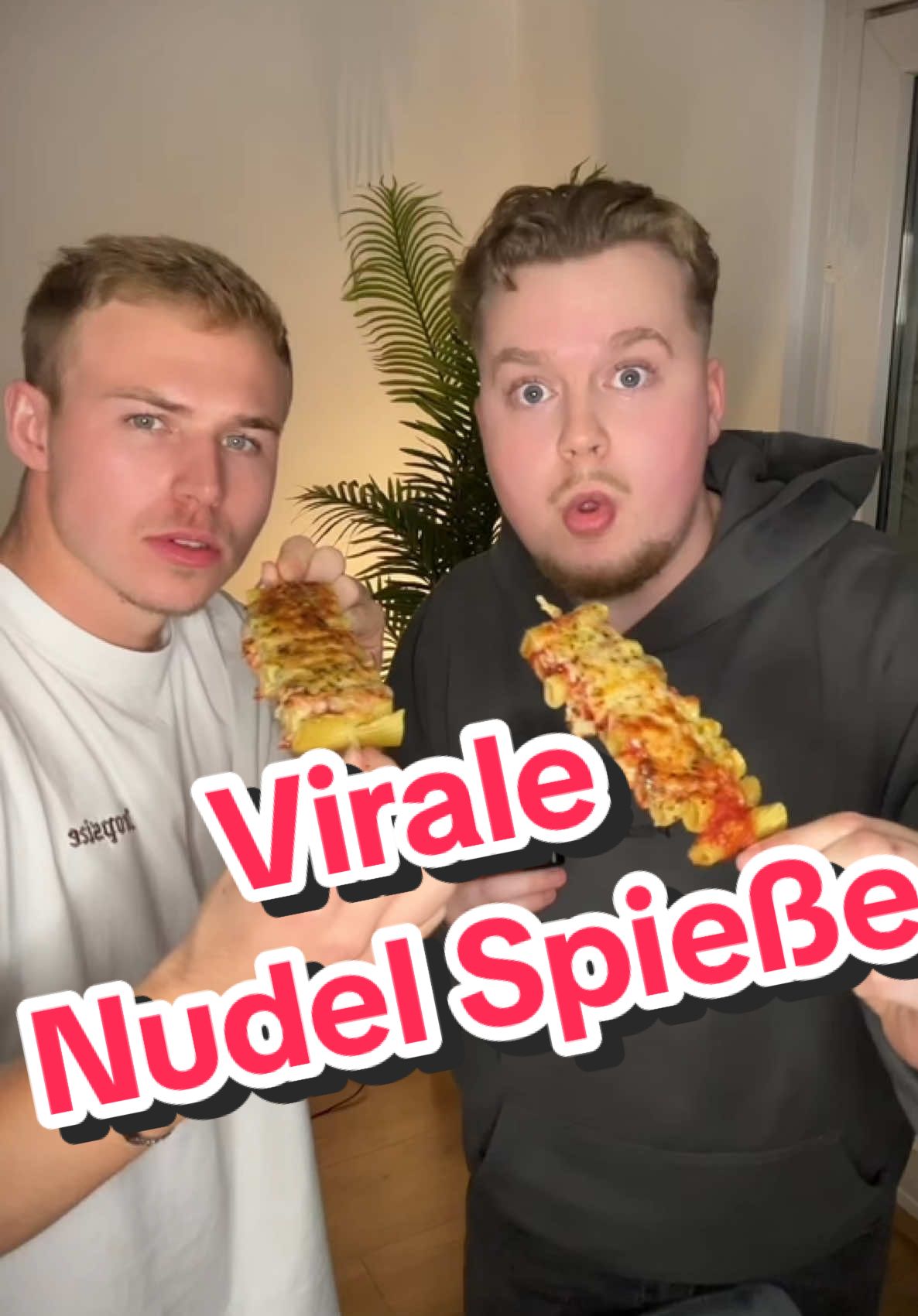 Virale Nudel Spieße mit @venom.kocht #rezept #food #kochen #nudeln #viral 