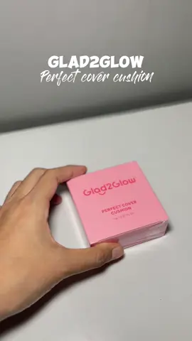 Bisa diem ga? Gabisa gabisa si fomo ini harus cobain satu cushion yg lg viral bener ga sih full coverage dan ringan? Ternyataaa diluar ekspektasi bgt!!😢 #glad2glow #cushionviral 