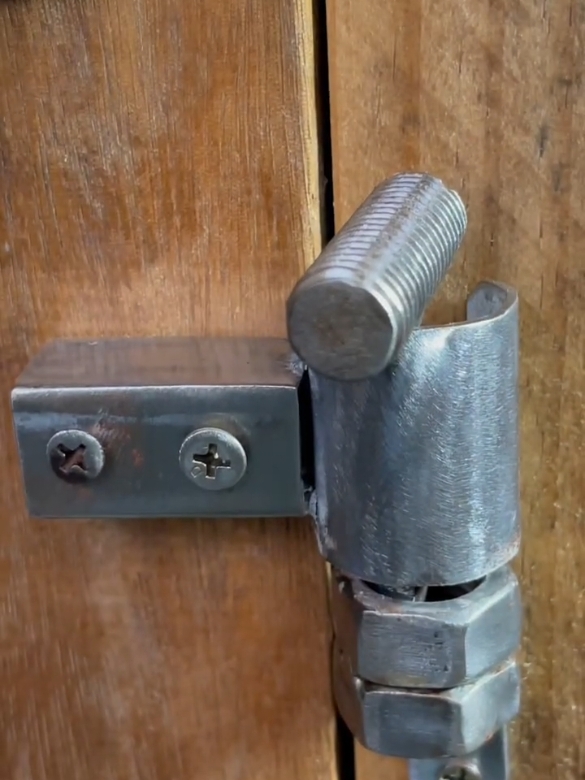 Simple idea with gate latch lock # Craft design # DIY # New style for gate latch#amazing #viralvideo #foryoupage #grow