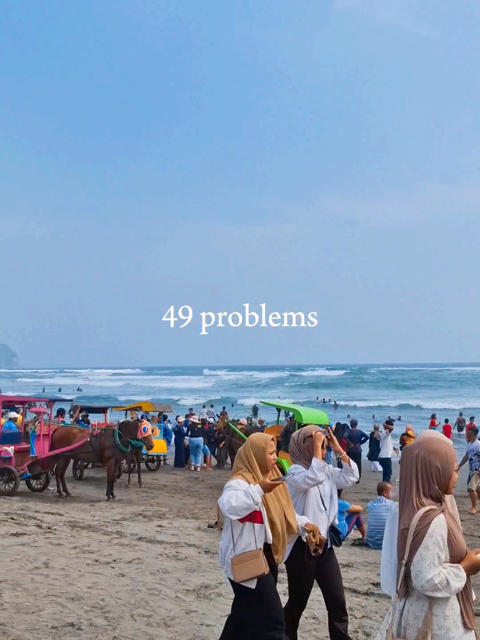 Hanya butuh 1 solusi: PIKNIK ✨ #99problems1solution #piknik #piknikjogja #pantaiparangtritis #beachvibes #wisatajogja #pantai #pantaivibes #tiktokholidays #fyp 