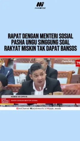 Ini baru musisi keren di DPR.. 👍 Pasha Ungu singgung Menteri Sosial dan menceritakan kisah sedih pemuda yang tidak dapat bantuan dari Pemerintah. Pasha bahkan sempat bertemu dan menangis mendengar perjuangan pemuda tersebut. • via yt: tvp #pashaungu #dprri #musisi #mentrisosial #jejakmusik #jejakmusikindo #jejakmusikindonesia #jejakband #jejakbandindonesia #jejakmusikidn #jejakmusikid 