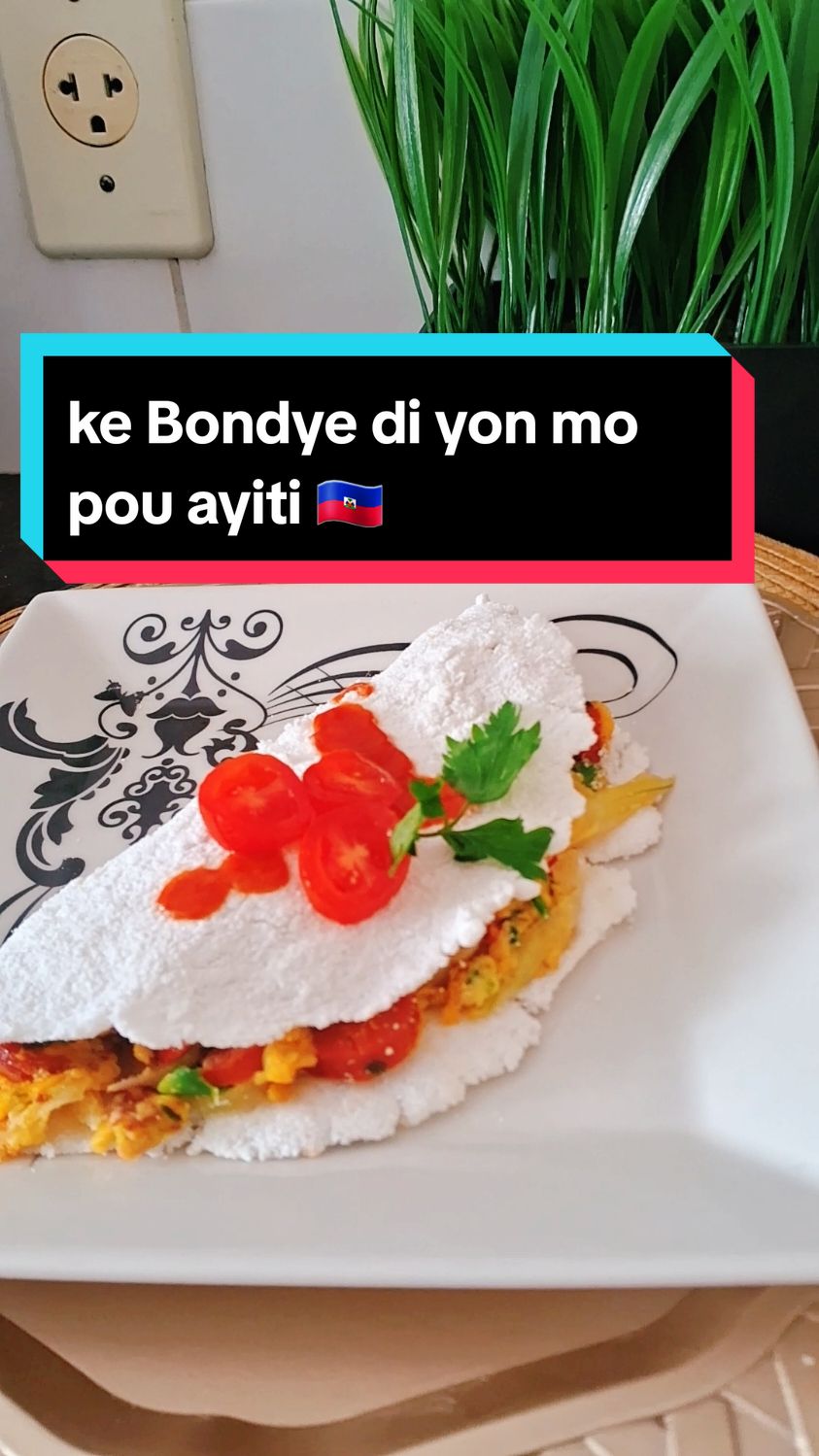 Hmmm que delícia 👩‍🍳 😋. Si nou wé'm pa lage vídeo mpa ok .moral mwen a zero.si kote'm ye a mpa kapab ankò se moun kap viv ladanl kap kouri chak jou a.#haitiananobrasil🇭🇹🇧🇷 #foodblogger #delicious #cuisine #hmmmmquedelícia #haitiantiktok #viral #haitiancuisine #cuisinetiktok #foodtiktok #food #comida #foodies 