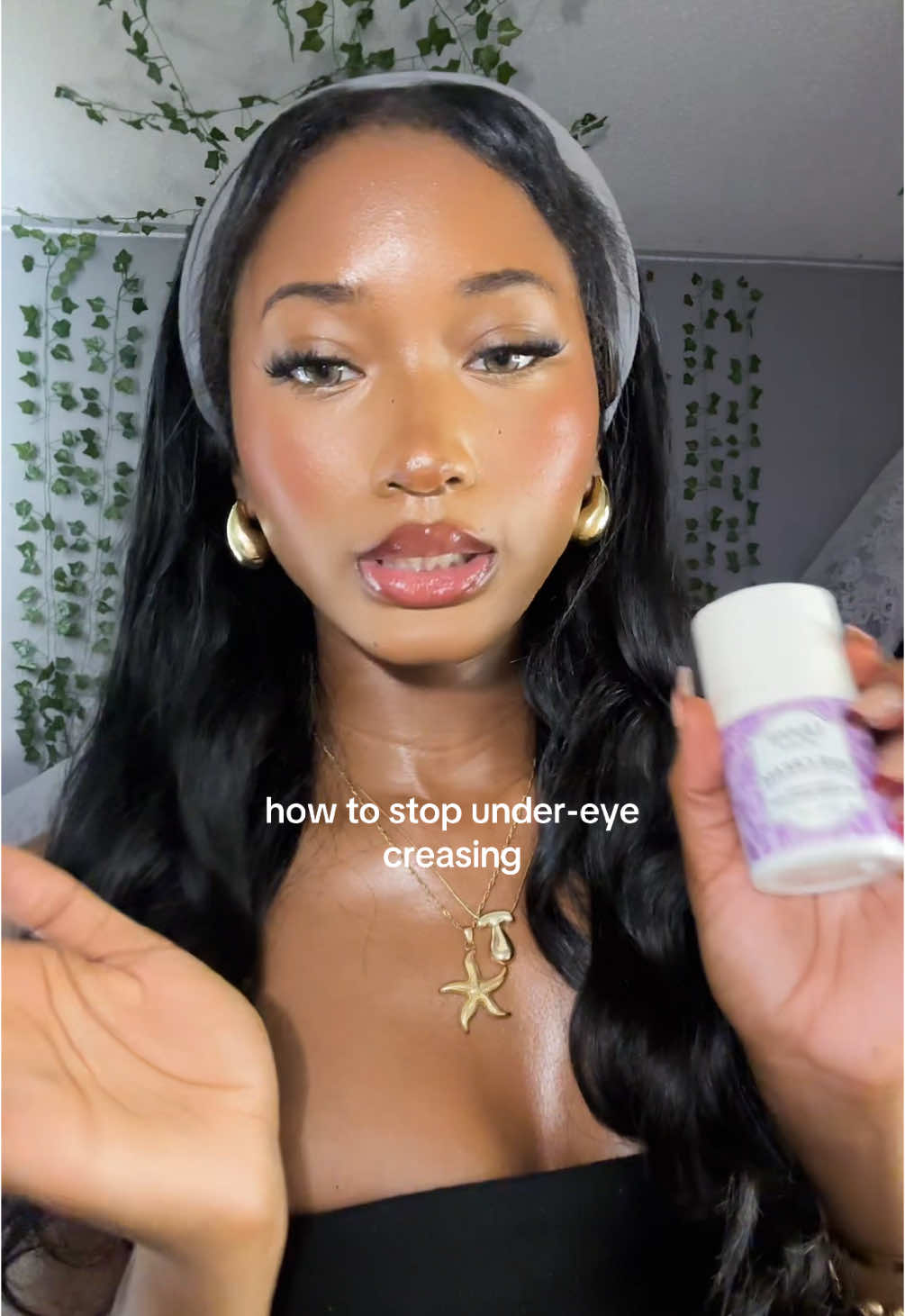 best thing to help with the under eye wrinkles and creasinggg @LilyAna Naturals #skincare #makeup #makeuphacks #makeuptutorial #tips #fyp #trending #routine #skinprep #relatable #grwm