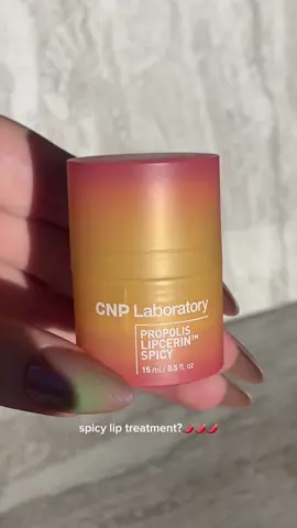 @CNP Laboratory US spicy propolis lipcerin 🌶️🌶️🌶️ CNP Propolis Lipcerin provides a plumping formula infused with orange coral and refreshing spicy mint #cnp #laboratory #lipcerin #lipmask #lipbalm #propolis #kbeauty #skincare