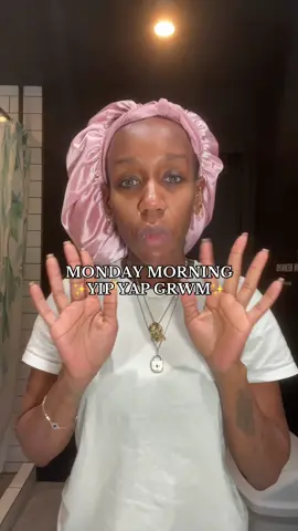 HAPPY MONDAY! 🥳✨🫡🤍🤸🏾‍♀️ #greenscreen #morningroutine #grwm #morningvlog #christiantiktok #christianity #spiritualtiktok #MomsofTikTok #christianmom #family #jesuslovesyou #momlife #fyp #christiangirl #womanofgod #wog