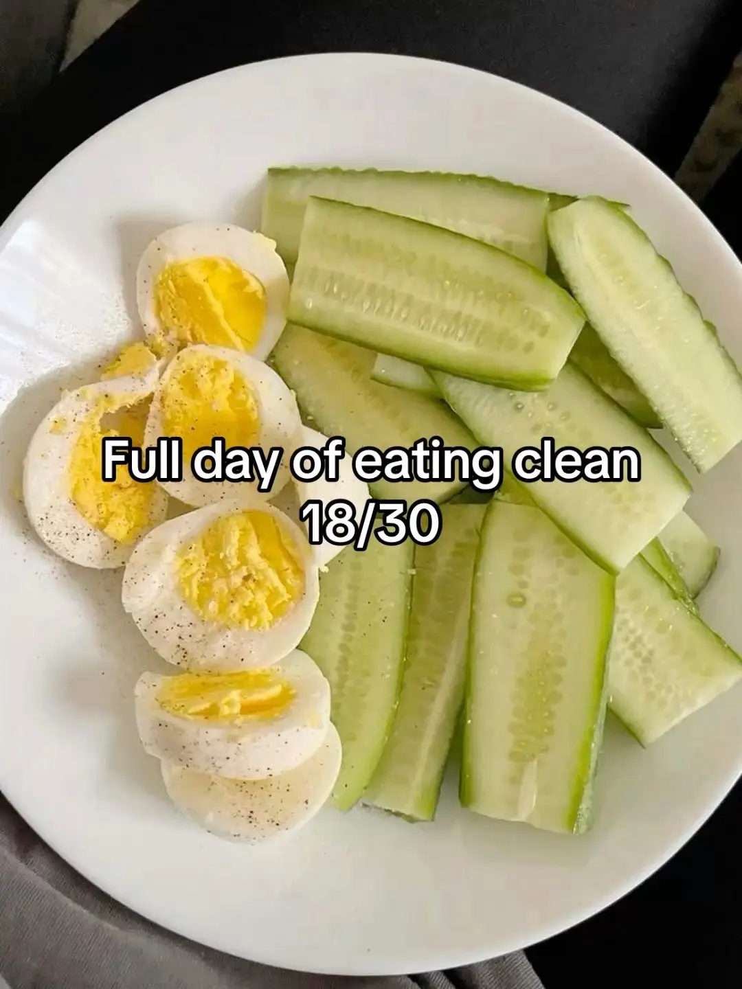 Start eating healthy!!❤️🥹 #healthyliving #fatloss #nutrition #realfood #motivation #FoodTok #viral #fyp