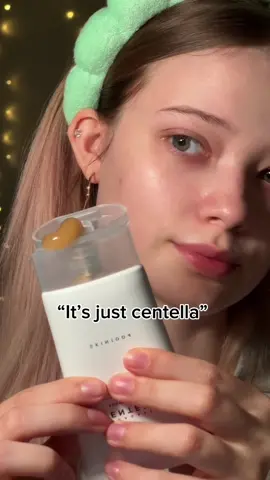 Who else loves centella? As someone with sensitive+dry skin it’s a must in my skincare routine especially now that winter is here  If i only could pick one product, i would pick the soothing cream. This is my second bottle of it and its so good!  Using AD @SKIN1004 Official   -centella toning toner, -centella ampoule and -centella soothing cream  #koreanskincare #skincareroutine #centellaasiatica #skin1004 #skincaretips #skincarehack #skin1004partner 