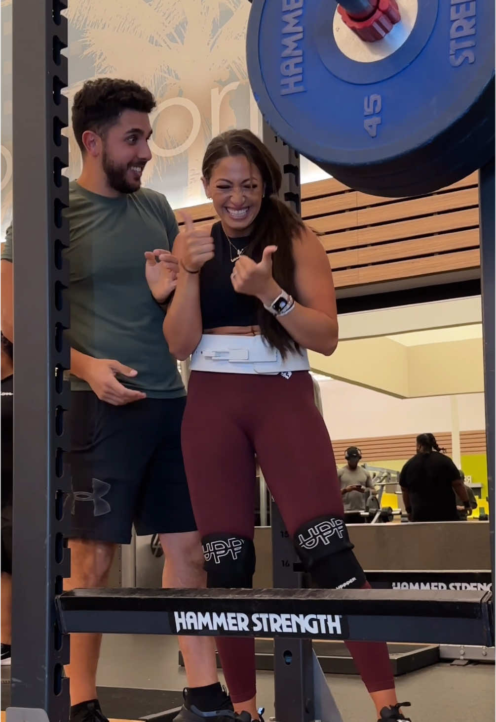 girl who doesn’t give herself enough credit 🤝🏽 golden retriever ready to celebrate all the small wins 🥹 #fyp #gym #Fitness  belt & knee sleeves are @UPPPER Gear code: SHEREIN