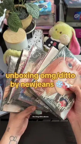 ill unbox get up (beach bag ver) next!! 🥰 let’s go newjeans!!! 💙🩷💛💚💜 @NewJeans #newjeans #뉴진스 #NewJeans_Is_Everywhere #newjeans_omg #newjeans_ditto #newjeansalbum #kpopunboxing  newjeans album unbox unboxing k pop albums new jeans album unbox ditto new jeans album unbox poster unboxing videos  newjeans omg newjeans omg message card album