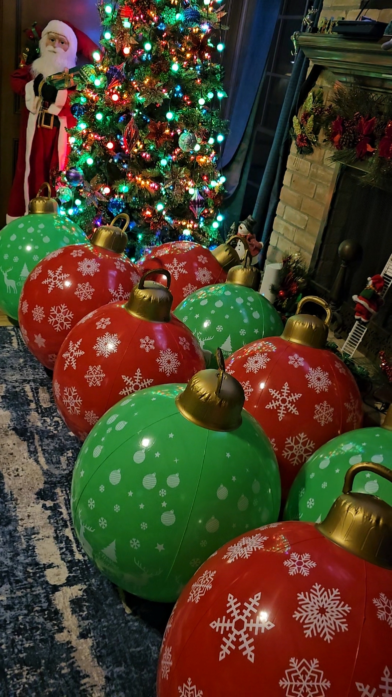 #inflatablechristmasball #christmasdecor #outdoordecorations #falldealsforyou #blackfriday #ktokshopblackfriday #cybermonday #blackfridaydales 