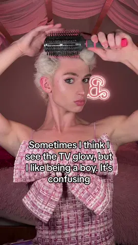 Its a faint flicker. I might just be gender fluid😭 idk, I’m still figuring it out. #confusing #tvglow #gender 