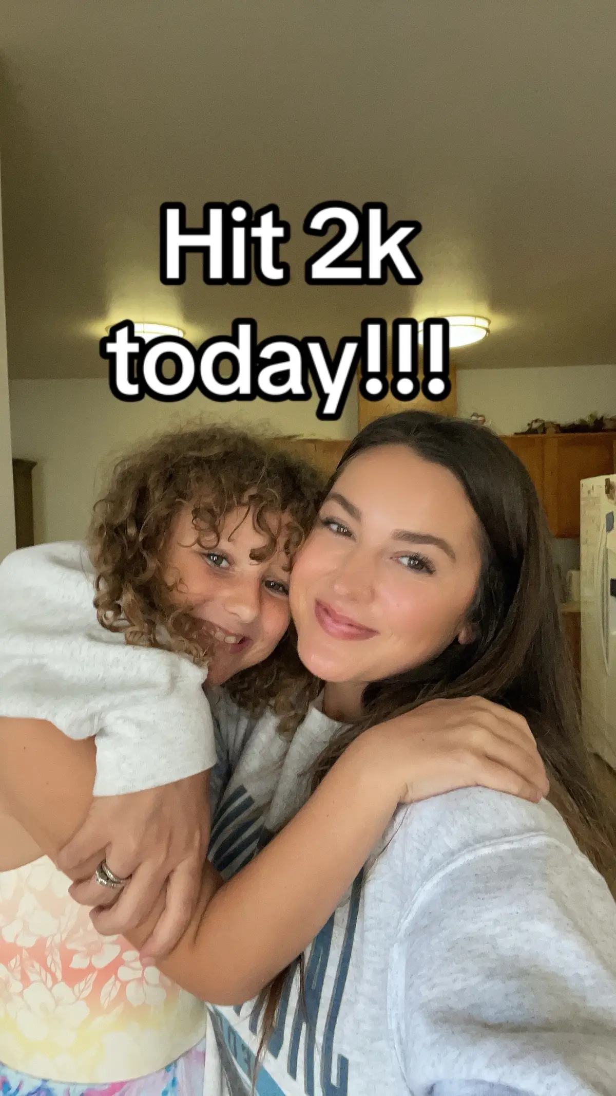 #creatorsearchinsights #roadto10k #MomsofTikTok #contentcreator #momsover30ontiktok #microinfluencer 