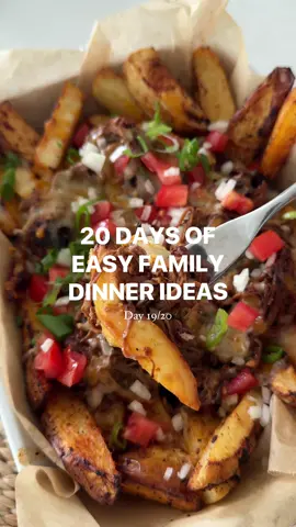 Beef Brisket Loaded Fries = the ultimate comfort food. 🥰Prepped in under 5 minutes, no searing, no stress—just let your slow cooker do the work! BBQ BRISKET  1.8–2 kg (4 lb–4 lb 6 oz) beef brisket  1 tbsp dried thyme (or dried oregano) 1 tbsp smoked paprika 1 tbsp ground cumin   2 tsp garlic powder   2 tsp sea salt flakes 1 tsp cracked black pepper 1 tsp onion powder  ½ tsp chilli powder (optional)   HONEY BBQ SAUCE 1 cup (250 ml) tomato ketchup ⅓ cup (80 ml) apple cider vinegar ¼ firmly packed cup (50 g) brown sugar 2 tbsp honey 2 tbsp Worcestershire sauce  1 tbsp dijon mustard Cracked black pepper, to taste  View the full recipe here 👇🏻 or head to my website (link in bio), for full printable recipes! https://simplehomeedit.com/recipe/beef-brisket-loaded-fries/   Did you know I have a cookbook? THE SIMPLE DINNER EDIT is now available! It’s filled with over 80 easy, delicious dinner ideas and time saving tips. Available at all major retailers where books are sold. Hit the link in my bio for details.   #comfortfood #beefbrisket #SlowCookerRecipes #easymeals #loadedfries #familydinnerideas