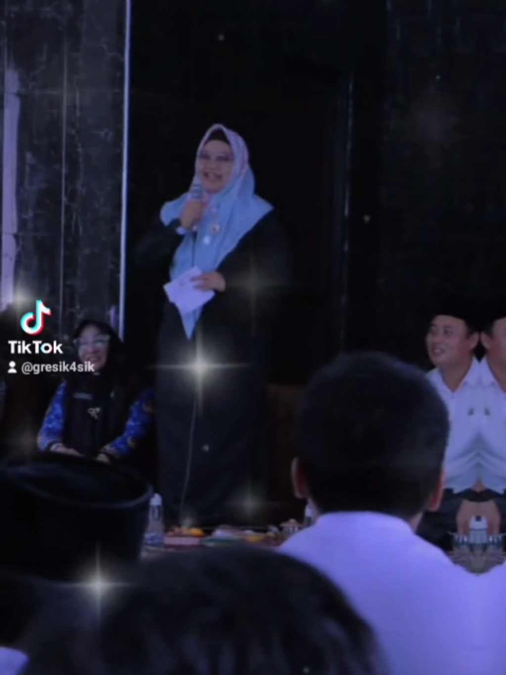 Plt. Bupati Gresik Bu Min : 