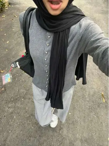 ada kh yg mau di spill? #unioutfits 