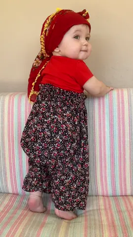 Şalvarlı Güzel Minik Kızımız MAŞALLAH❤️🤩🥰 #baby #romania🇷🇴 #roman #şalvar #romanhavası #minik #cutebaby #kidsbabylove #1hayat1can #fyppp #viraltiktokvideo #tiktokviral #babycute #keşfetteyizzz #babylove #babycute #keşfetbeniöneçıkar #öneçıkar #shorts #sweetbaby #sweet 