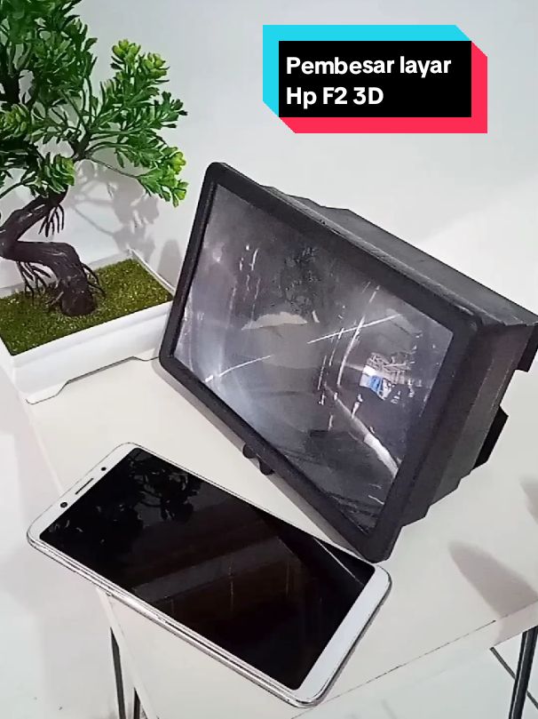 Pembesar layar Hp 3D F2#wibgajian #promoguncang1111 #cuantanpabatas #gebyarbelanjanovember #fyp #layarpembesar #pembesarlayarhp #alatpembesarlayarhp #pembesarlayarhp3d #kacapembesarlayarhp #alatpembesarlayarhp #tiktokviral #tiktoknews #alatkekinian 