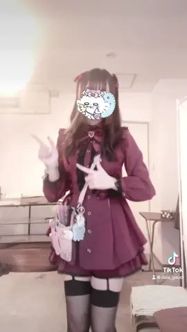 久々の地雷ちゃんです🌹⸜🖤⸝ ワインレッド初かも( ܸ ⩌⩊⩌ ܸ )❤︎ 似合ってるかな~⌯᷄︎  ̫ ⌯᷅︎ コメント待ってます♡ #岡山 #美容師 #おすすめ #地雷 #運営さん大好き #量産型 