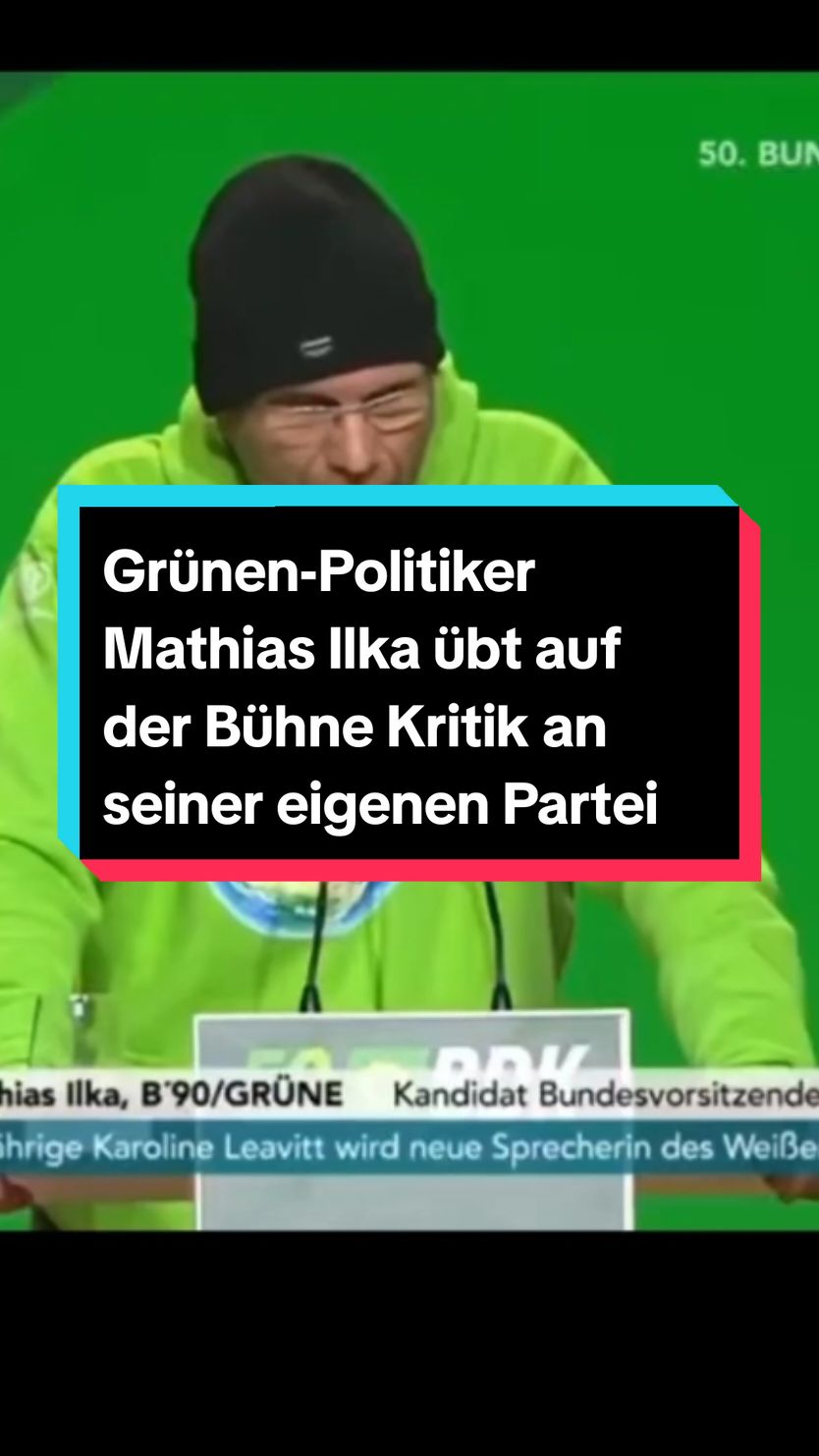 16.11.2024 Der Grüne Mathias Ilka kritisiert auf der Bühne seine Partei. Die Führungs-Riege der Grünen reagiert darauf etwas gereizt – Ministerin Claudia Roth schüttelt wild den Kopf und zeigt mit ihrer Gestik, dass sie Ilka für geistig umnachtet hält. #Politik #Demokratie #Wahlen #PolitischeDiskussion #Parlament #Integration #Bildungspolitik  #Grüne #bündnis90diegrünen  #grüneneindanke #bünd 