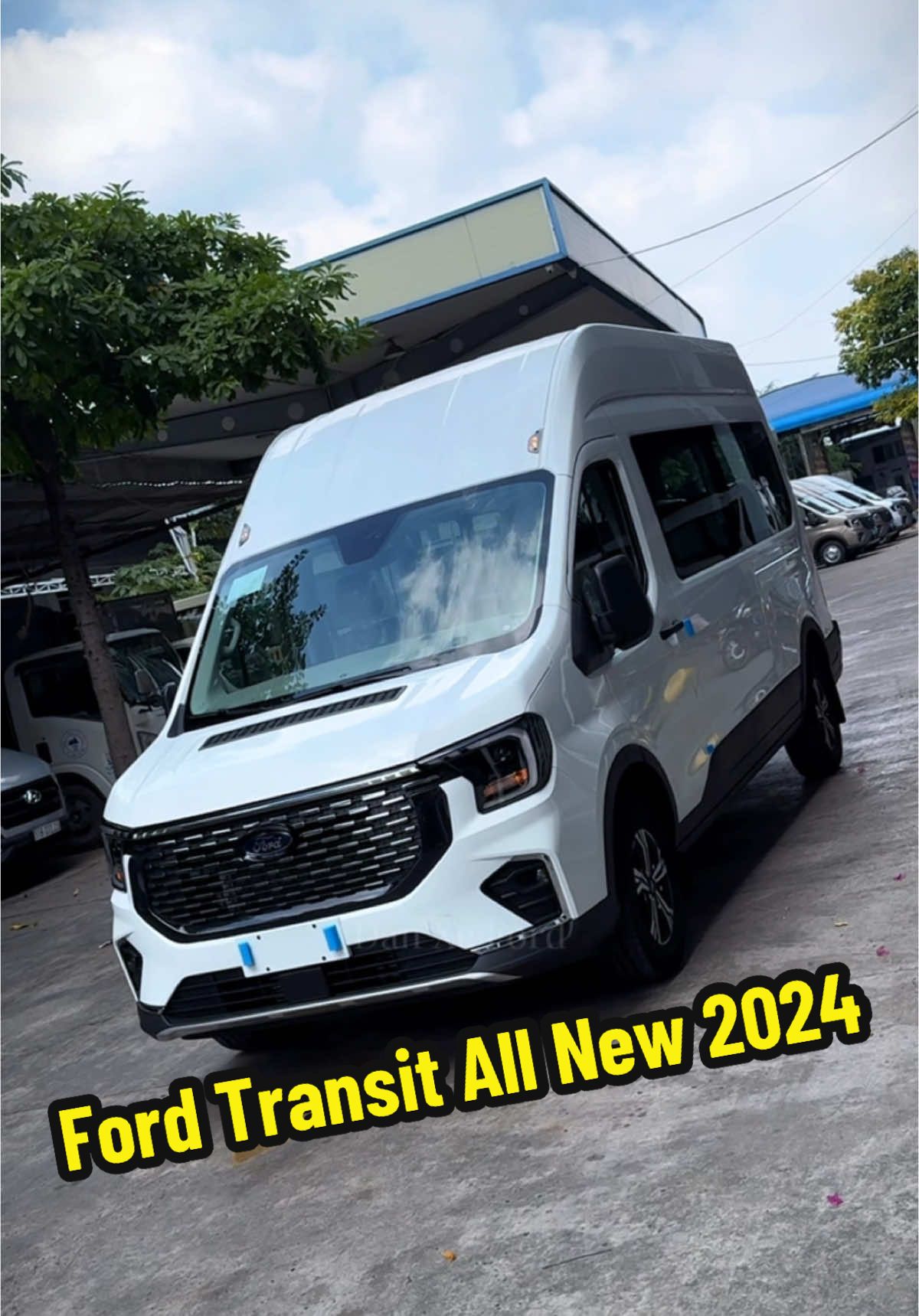 🔥 Ford Transit Thế hệ mới 2024 em Đan sẵn đủ màu, ac cần xe ola em là có xe! 😎🙏🏻 #xuhuong #fyp #xeford #ford #transit2024 #fordtransit #xedulich #xekhach #minibus #vantai #xe16cho 