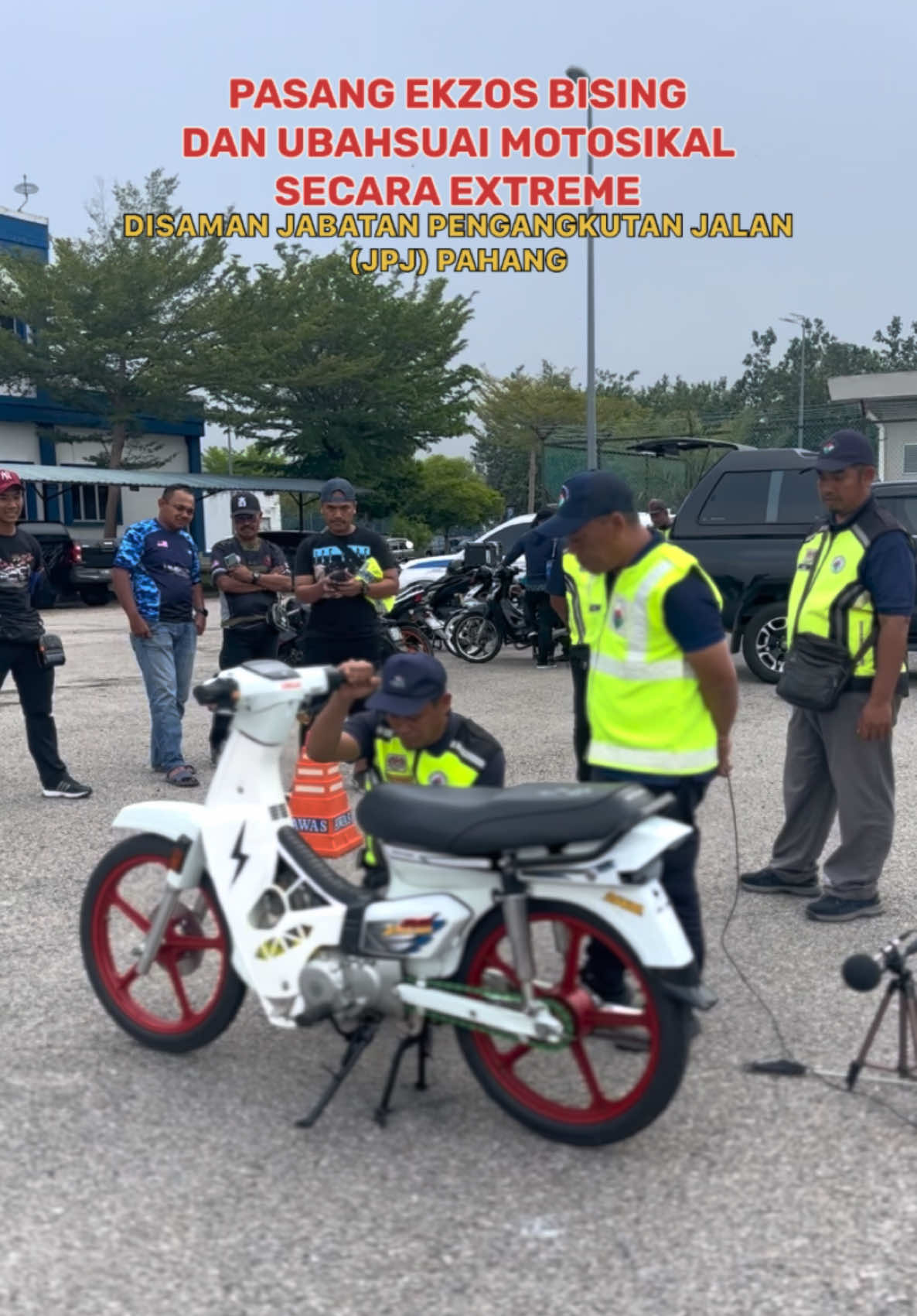 EKZOS BISING DAN UBAHSUAI MOTOSIKAL SECARA EXTREME. DALAM OP BERSEPADU SAMSENG JALANAN JSPT IPK PAHANG #JPJPahang  #jpjmalaysia  #jsptpahang  #jabatanalamsekitarpahang  #matmotor 