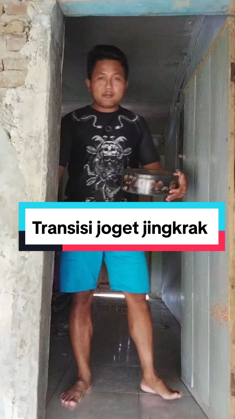 Transisi joget jingkrak  #transisi #joget #kocak #lucu #ngakak #hiburan #viral #komedi #gokil #aneh 