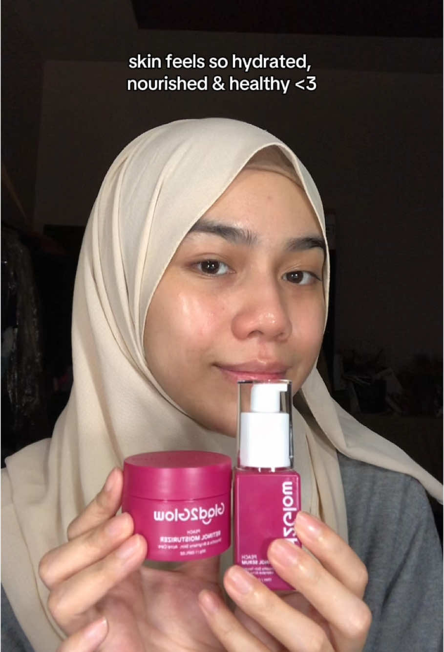 trying out retinol 🩷 #retinolbrightcombog2g #skincare #skincareroutine #girlssupportgirls 