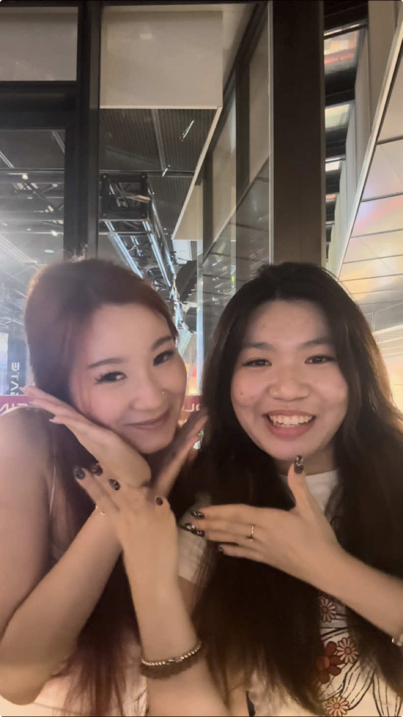 Back with another ‘Yap Time’ where I meet my friends and force them to yap in front of the camera with me 🤩 Today, Regine (@gine) and I put our friendship to the test…  Didn’t get them all right but its okay, we are still besties 🫶🏻  See y’all in the next one hehe  #yapping #bestfriend #howwelldoweknoweachother 