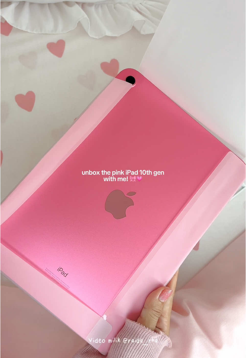 finally a girl wishlist is finish🥹💗🪄 unbox my pink 10th gen ipad with me!🎀 #ipad #ipad10thgen #pink #pinky #pinkgirl #girl #aesthetic #pinterest #girly #unboxing #unboxingasmr #unboxingvideo #foryoupage❤️❤️ #fypage #pinkipad #apple #asmr #coquette 