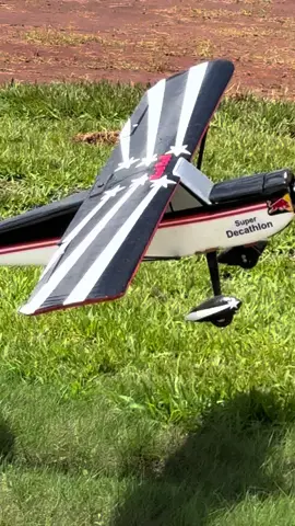 Turbina reação? #aeromodelos #aeromodelismo #revoada #brasil #acrobatics #pilot #usa #aereoporto #avioes