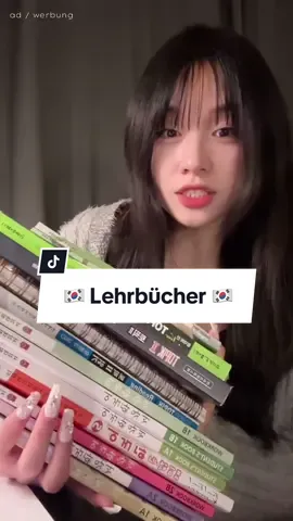 Bücher, mit denen ich Koreanisch gelernt habe. Schreibt mir gern für Nachhilfe 😊🫶🏻 #koreanischlernen #koreanlanguagelearning #studykorean #fyp #StudyTips #korean 