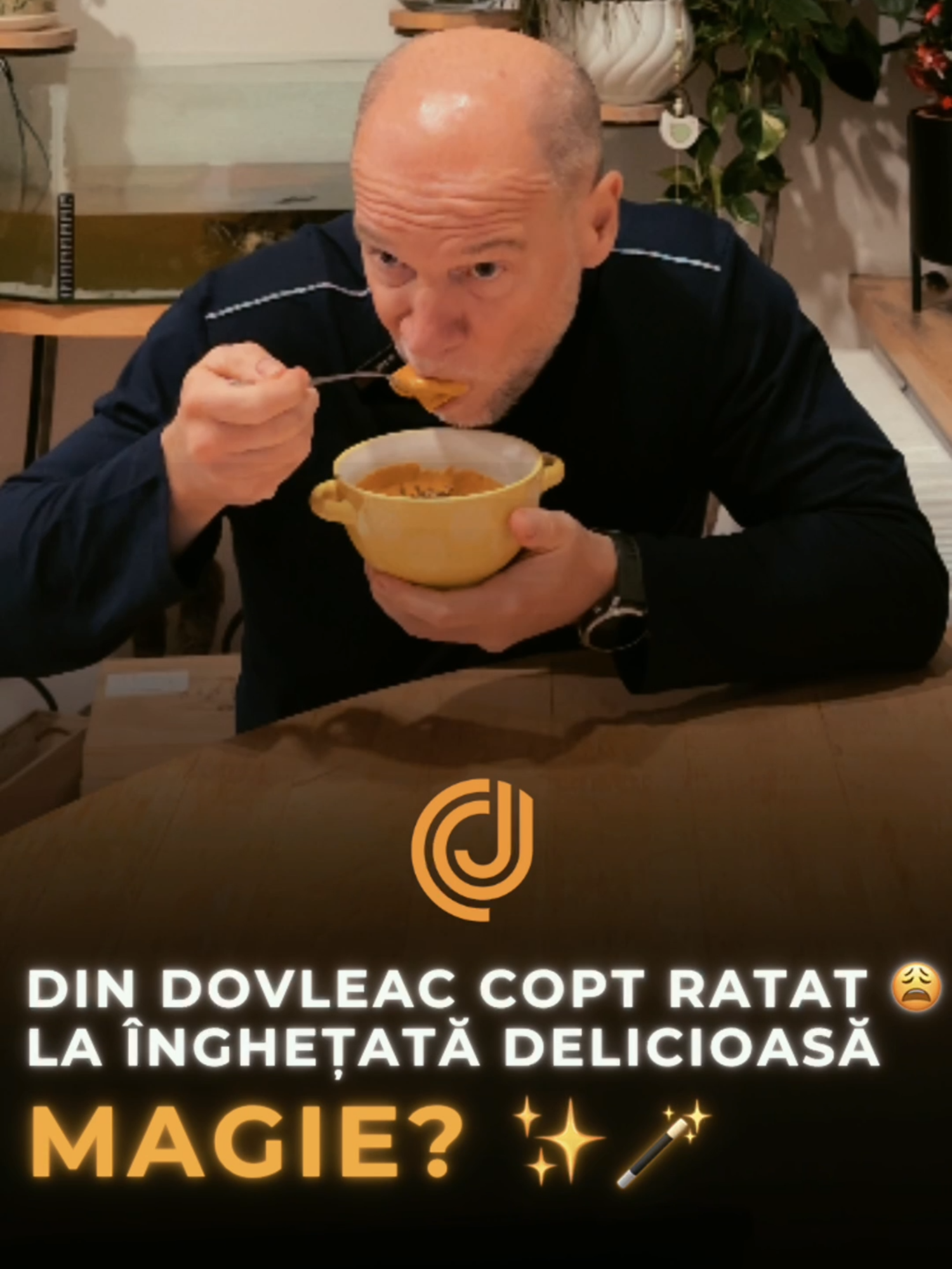 Ai copt un dovleac care nu te-a impresionat?  Nu-l arunca! Uite cum îl poți transforma într-un desert proteic și savuros: 👉 Ingrediente: -Piure de dovleac copt -Pudră proteică cu aromă de cookie -Gheață -Scorțișoară 👉 Cum o faci? -Adaugă toate ingredientele într-un blender. -Mixează până obții o textură fină și cremoasă. -Consumă compoziția imediat, ca pe un smoothie cremos, sau pune-o în forme de înghețată și las-o la congelator pentru câteva ore. 🎉 Rezultatul? Un desert sănătos, bogat în proteine, perfect pentru orice moment al zilei! 🧡🍪 Și nu uita! Power Hour @myprotein continuă astăzi cu reducere de 55% între 19:00-21:00 și mâine până la ora 12:00 cu reducere de 53%! Folosește codul CLAUDIUMYP pentru reduceri de top! 💥 #ClaudiuJeler #ScalingYourBrand #HealthyLifestyle #CreativeRecipes #ProteinDesserts #StayActive #BodyGoals #FitLife #myprotein #myproteinromania #myproteinro #AD #PARTNERSHIP