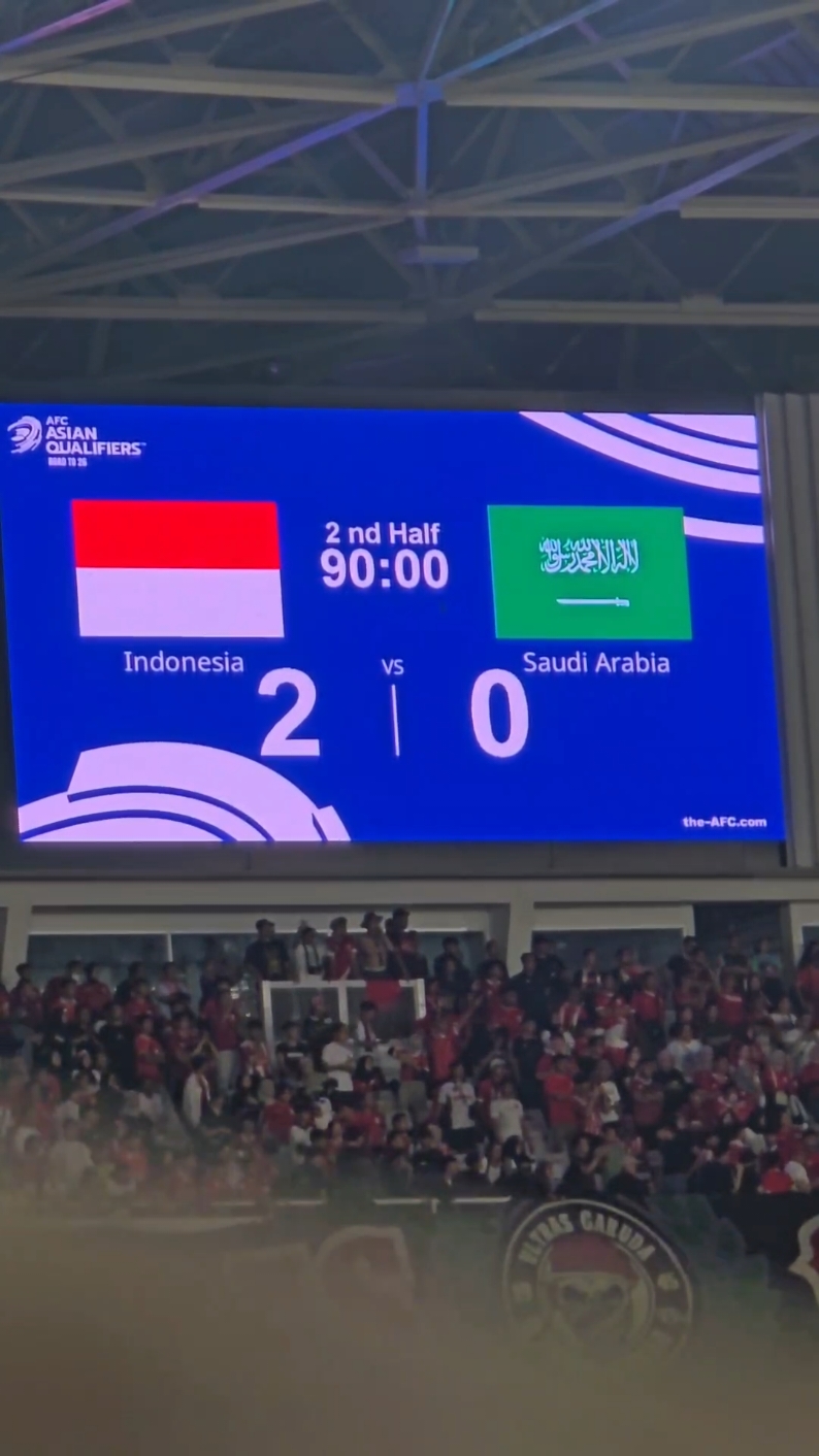 Satu Kata: MENYALAAAA!!! Indonesia vs Arab Saudi 2-0 Pak Jokowi senang, saya senang, semua bahagia!  terima kasih Timnas Indonesia!!!  #timnasday 