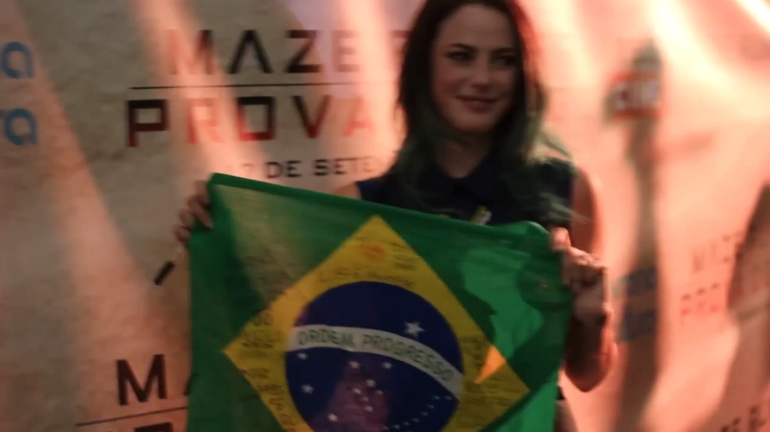 Brazilians really got her bawling 😭🇧🇷 #kayascodelario #kayascodelarioedit #brazil #brasil #pravoce #parati #brazilianbombshell #effyskins  #effystonem #skins #aura #fyp #parati #aura #trending #viral #fypppppppppppppppppppppp #putmefirst #makemeviral 