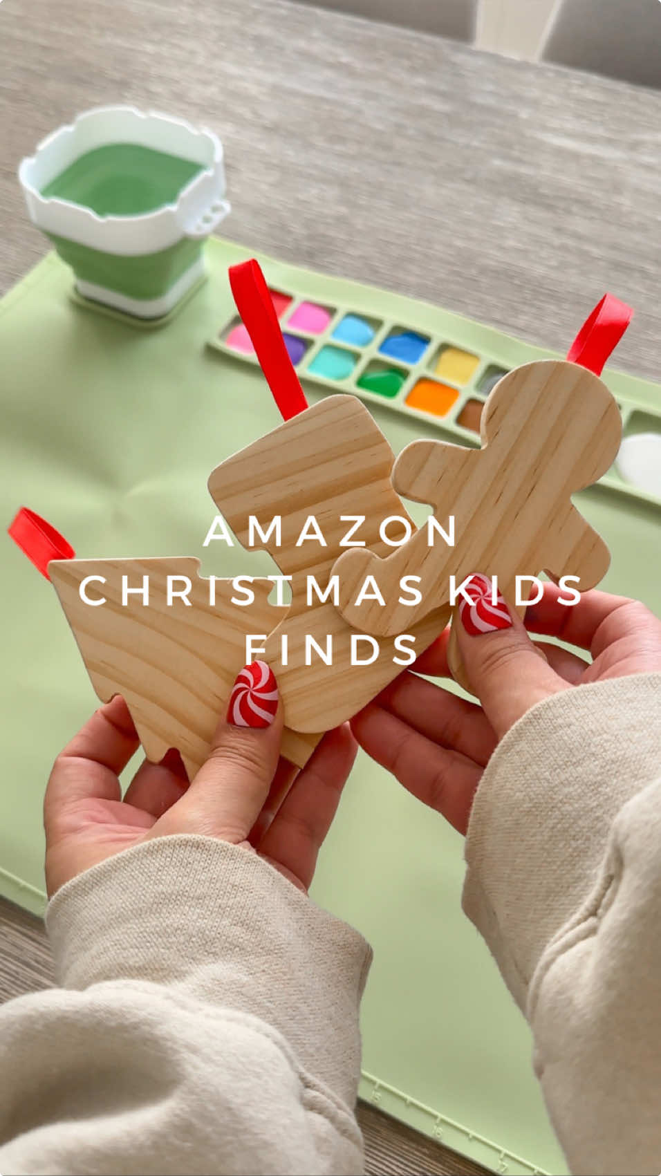 Amazon christmas activity for kids 🎨🖌️🎄 Link is in my amazon sf under ‘painting station’ ✨ #amazonfinds #amazonmusthaves #amazonfavorites #amazon #kidstoys #momlife #toddlermom #christmas #xmas #holidays #kidsactivities #asmr #asmrsounds #satisfying #fyp #foryoupage 