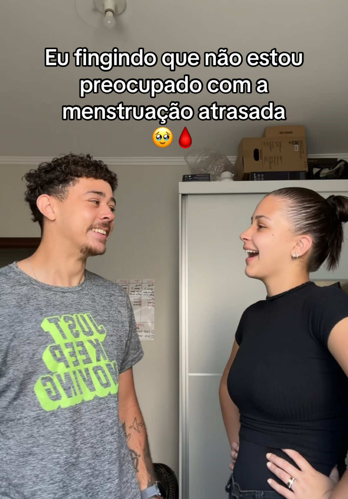 Não passa nem wifi 👌😬👀 //#viral_video #casal #menstruação #atrasada 