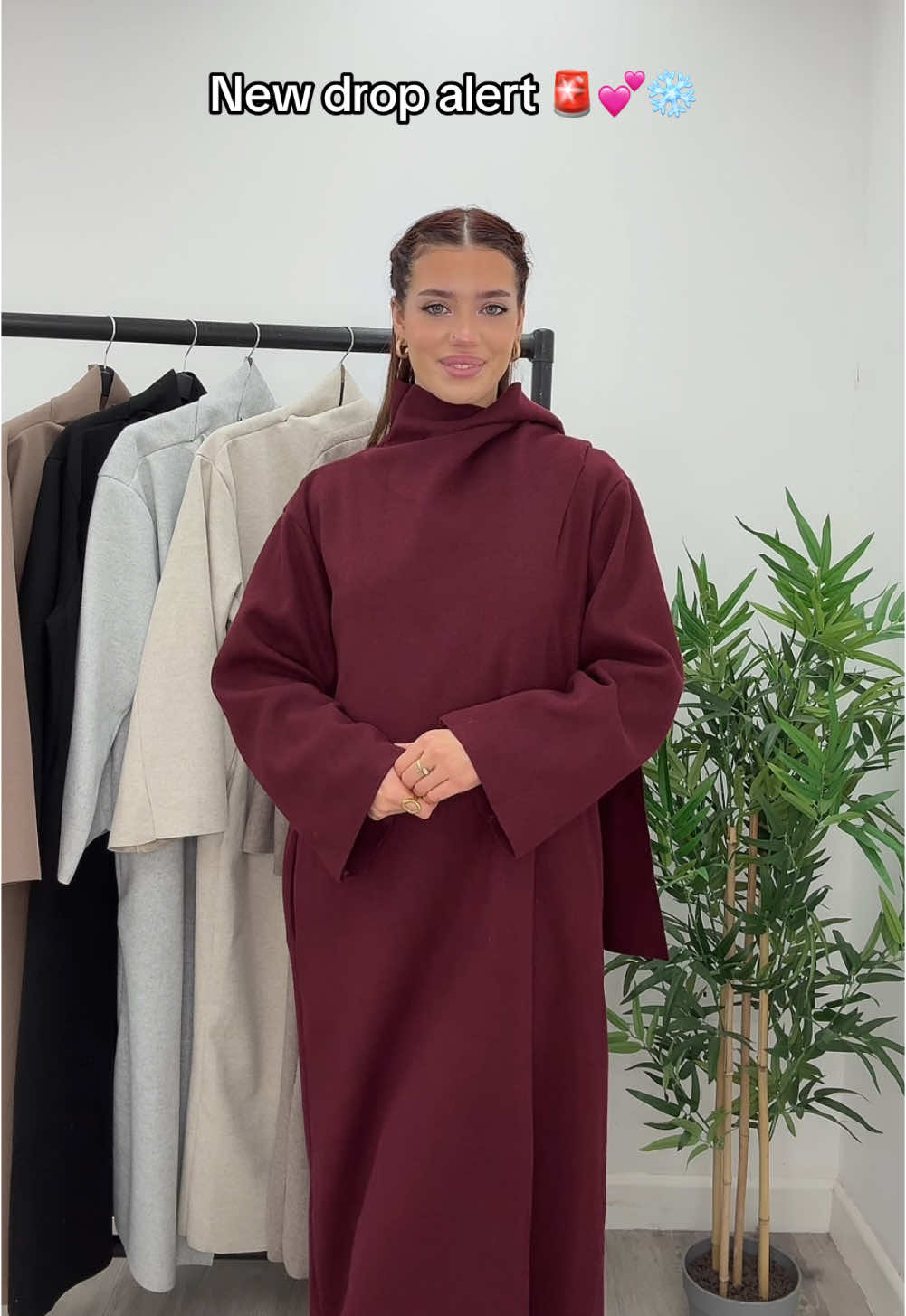 Okay but why am I blinking so much?! 😂💕✨💌🫶 #fyppp #tiktokshop #girlythings #blowthisupforme #grwm #OOTD #siyahcollection #giftsforher #newness #winterfashion #cutesy #blackfriday #trendingvideo #blackfridaysale #capecoat #viral 