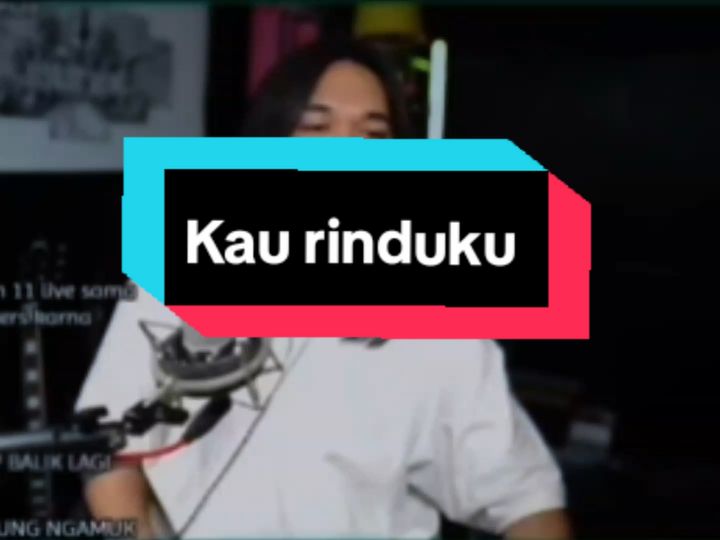 Kauuu rindukuuuu...... song : Aku masih sayang | ST12 @ade @mama's boy @madarahadian  #st12 #akumasihsayang #adesetiawan #mada #guava #gakguavaaagakrame #elparfum 