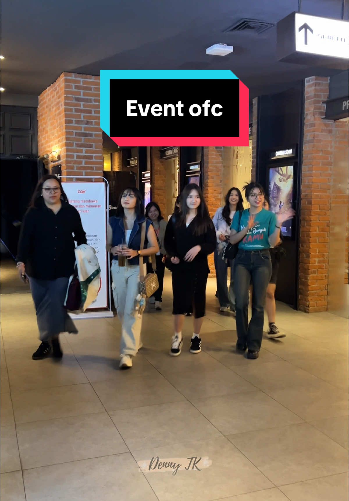 Event ofc tuesdate #2 di Cgv Grand indonesia #kimmyjkt48 #jkt48 #anindyajkt48 #graciajkt48 #liajkt48 #lanajkt48 #ribkajkt48 #delynnjkt48 #lilyjkt48 #ninajkt48 #amandajkt48 #cathyjkt48 #gitajkt48 #moreenjkt48 #naylajkt48 #lanajkt48 