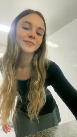 es literalmente el unico que tengo en el colegio #raro 