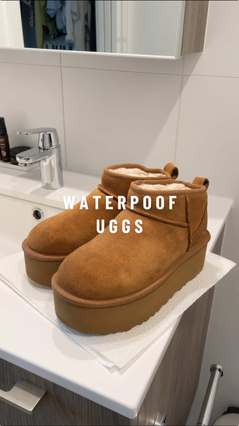 protect your uggs 🤍#ugg #uggs #uggseason #uggslippers #uggboots #uggboots #ugglife #uggultramini #uggwaterproof #waterproofuggs #viral #viraluggs #satisfying #satisfyingvideo #fyp #foryoupage 