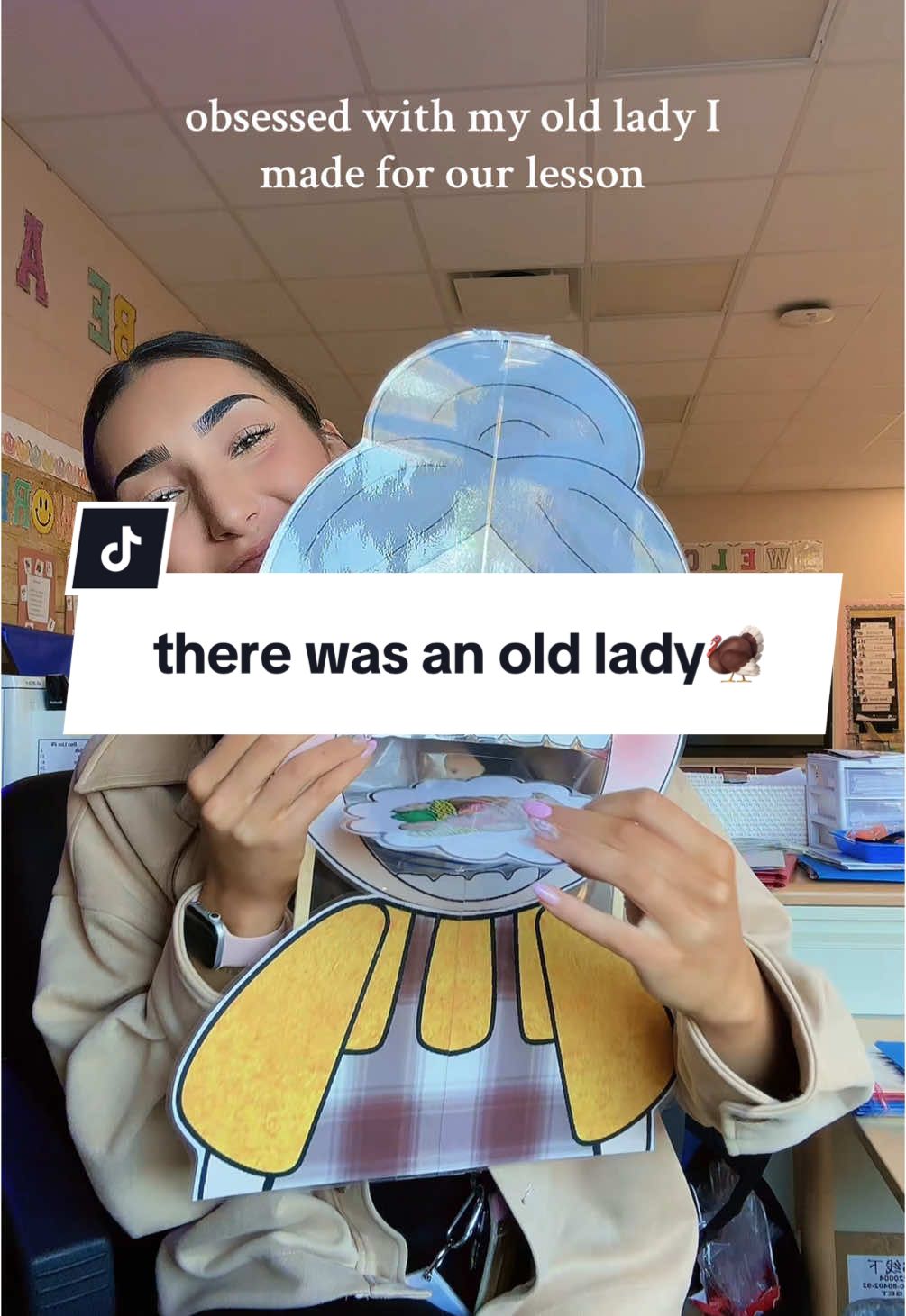 I’ve been looking for an old lady doll for forever! So I found a kit on TPT and put her together for our lesson today!! The kids were super engaged and I can’t wait to use it for every old lady book!!🫶🏼 #teacher #spedteacher #spedteachersoftiktok #teachersoftiktok #lessonideas #sequencing #therewasanoldlady #therewasanoldladywhoswallowedaturkey 