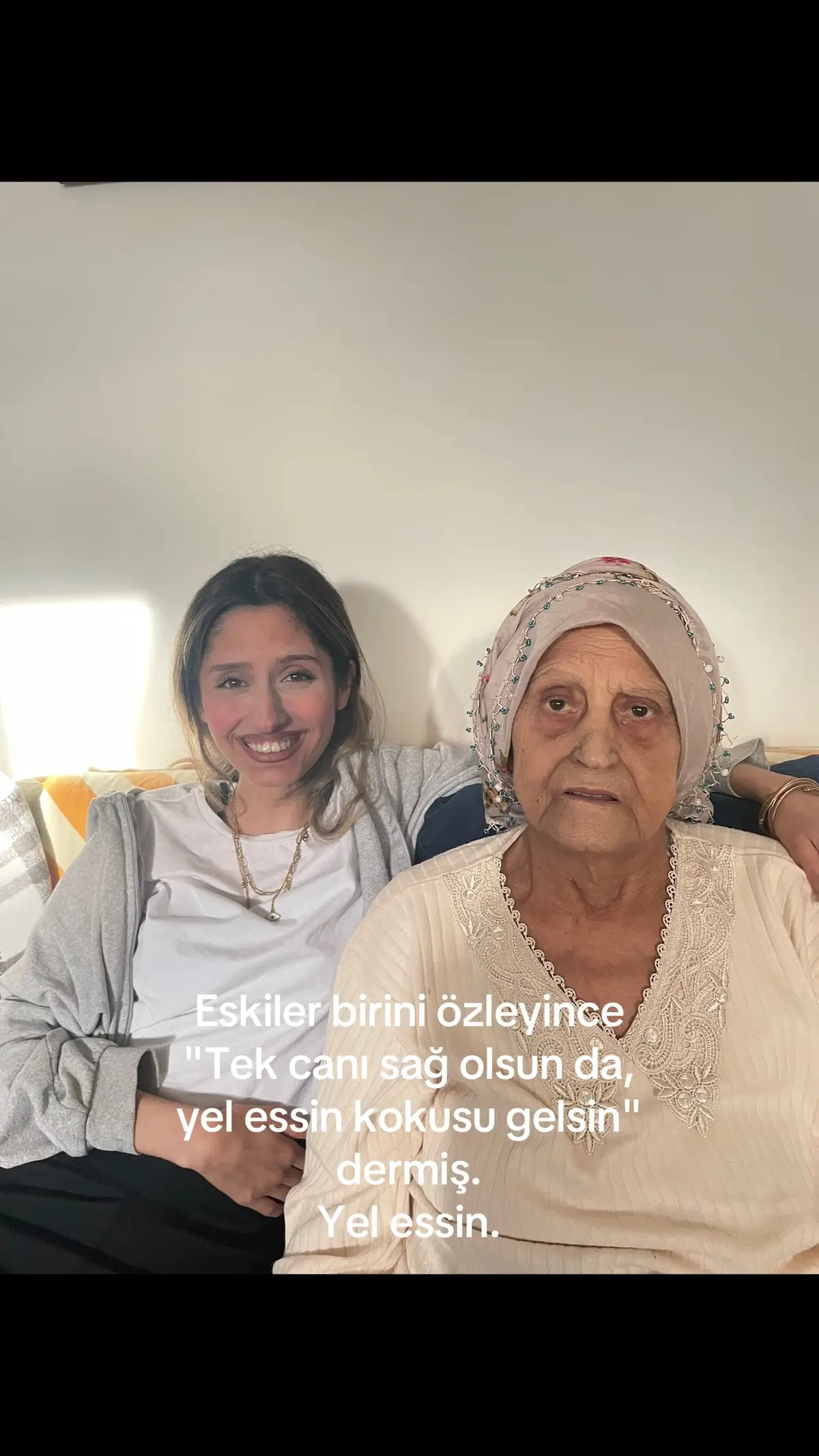 Canım babaannemi kaybettik. Onun yokluğunda her gün biraz daha öleceğim. Cennet olsun 