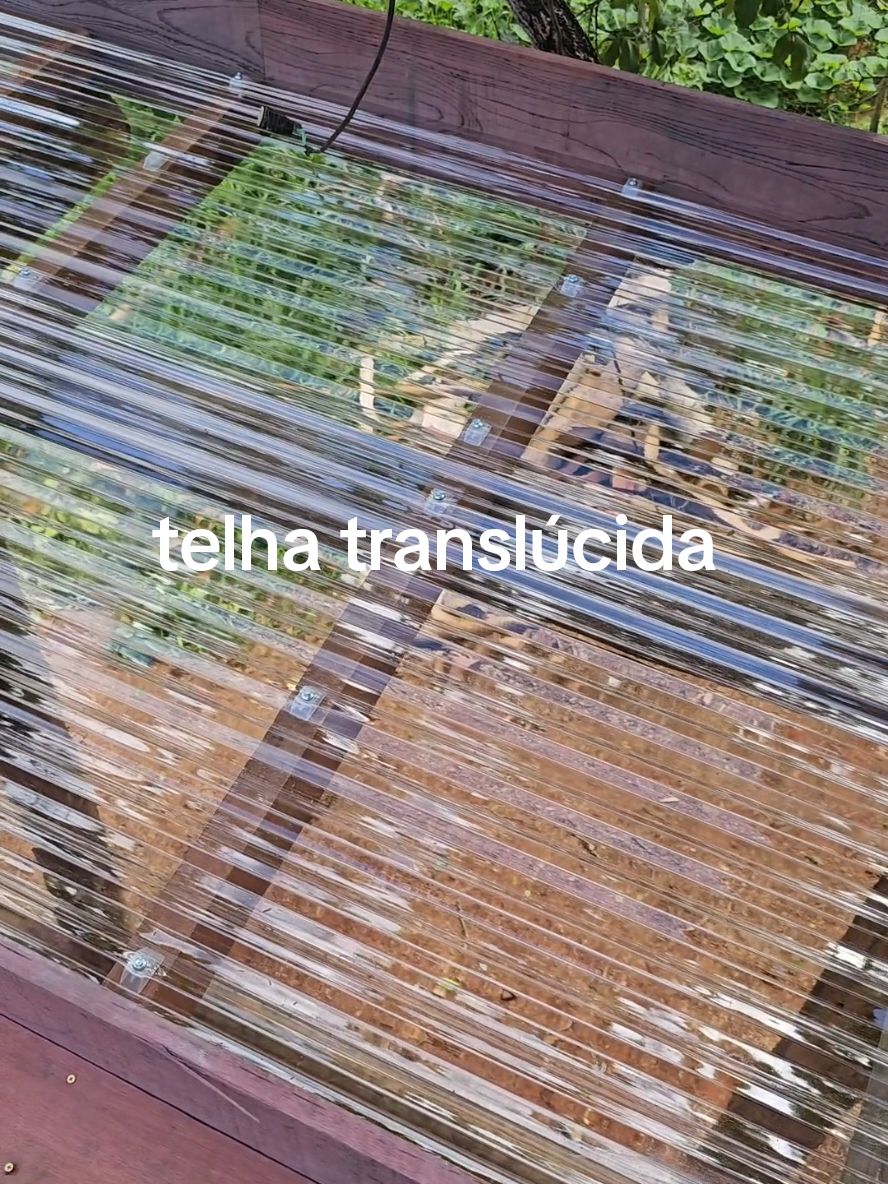 instalação de telhas  translúcida #pedreiro #construção #obra #reforma 