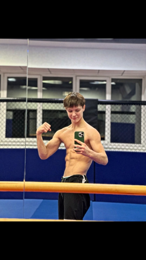 #pov #explore #explorepage #viral #fyu #fyp #gym #motivation #workout #russian #athlete #judo #16 #Fitness #aesthetic #giovannivazquezgonzalez 