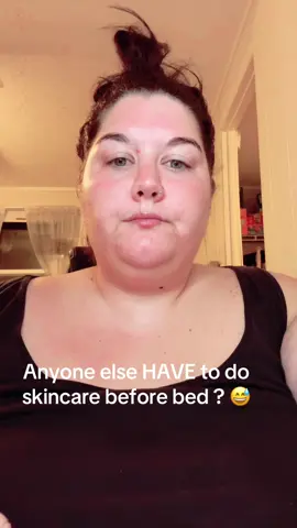 New phone calls for new content 😅 #skincare #foryoupage #bedtime #newcontent @Good Molecules @Summer Fridays @Youth To The People @The Ordinary 