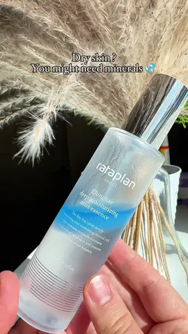 This lightweight mist essence combine the purity of deep ocean water with a potent blend of oils to hydrate, soothe, and refresh skin without disturbing makeup #rataplan #mistrecommendation #donghaemist #seawatermist #mineralmist #mistspray @rataplan 