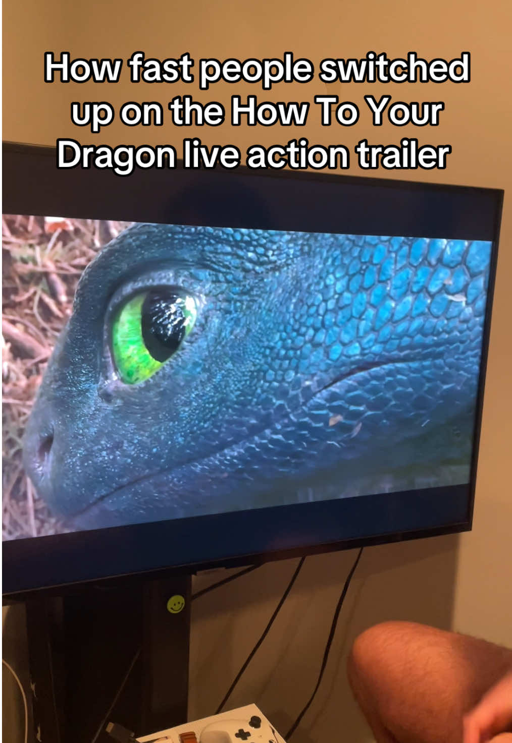 I definitely didn’t meed this but it looks so fire 😂😂 #howtotrainyourdragon #httyd #toothless #movie 