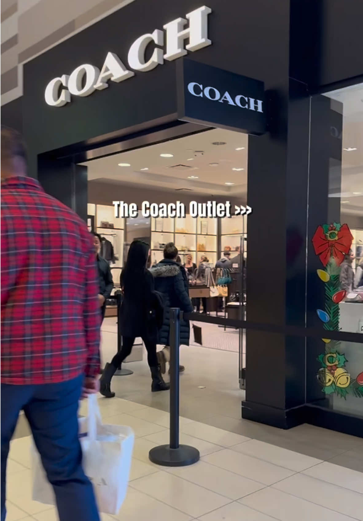 Coach Outlets >>> 🥰✨#BlackFridayFinds #coachoutlet #coachbags #CapCut #pursetok #fyp #pursecollection #coachny #outletshopping #retailtherapy #christmasgiftideas #christmas @Coach